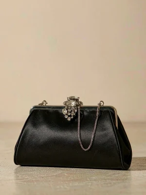 Soirée Satin Clutch Soirée Satin Clutch — , Liorvenne